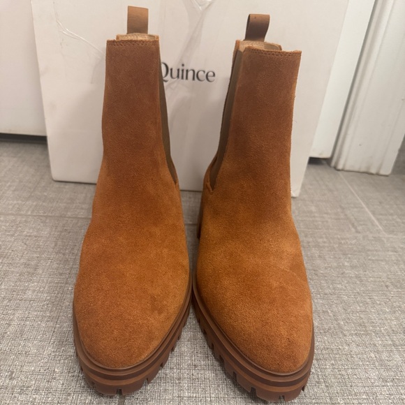 NIB | Quince Women Suede Chelsea Boot Cinnamon 10 - Picture 6 of 12